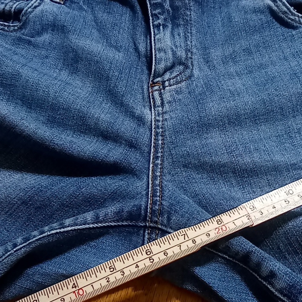 KUT FROM THE KLOTH Jeans Shorts Womens 12 BLUE BOYFRIEND DENIM Preowned Used - Picture 4 of 7